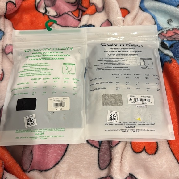 Calvin Klein Boys Boxer Briefs 2-Pack - White and Gray - Picture 2 of 2